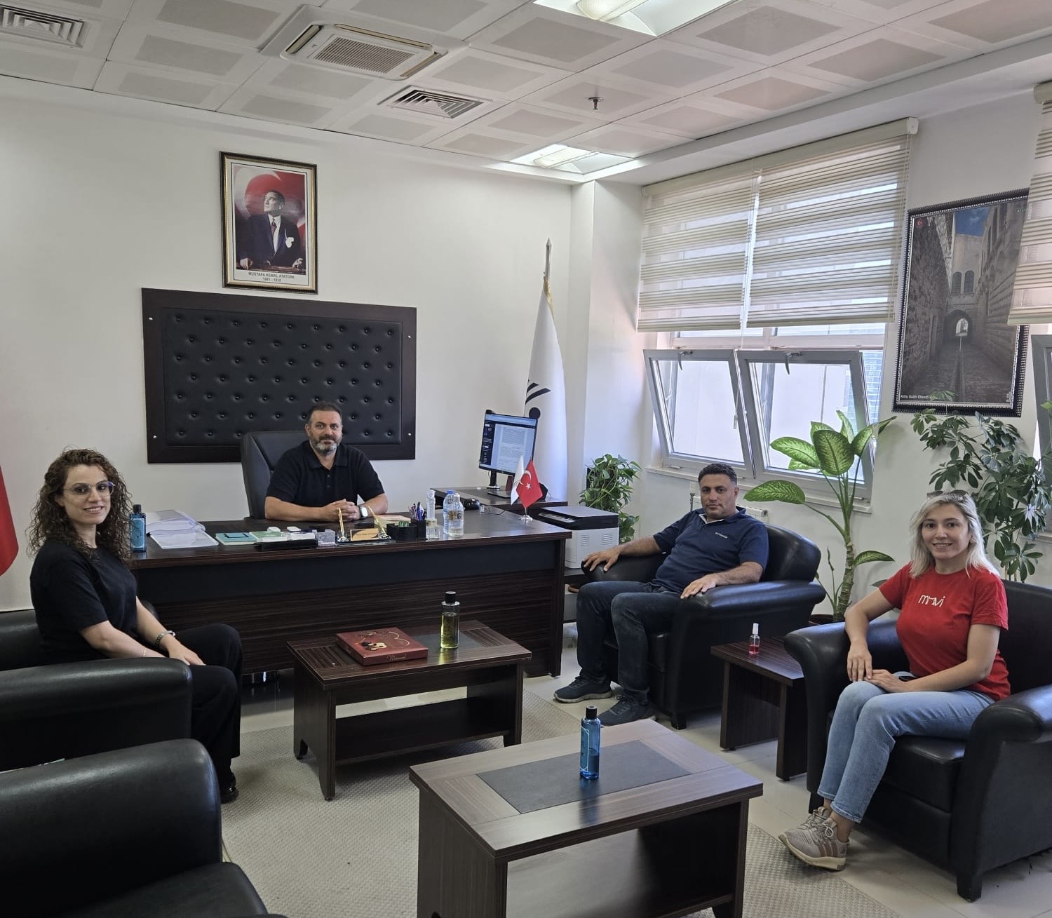 Orta Doğu Araştırmaları Uygulama ve Araştırma Merkezinden Rektör Yardımcısı Prof. Dr. Mehmet Ali Yıldırım’a Ziyaret